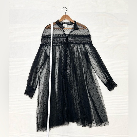 Elegant Black Lace Mini Dress - Picture 7 of 16